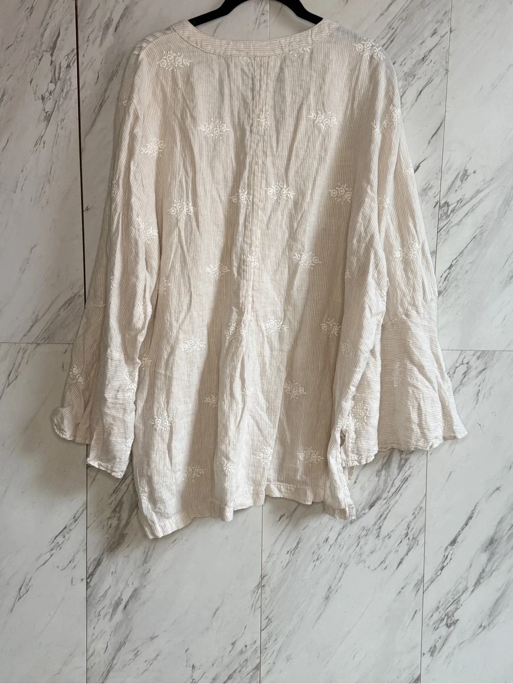 Antibes Blanc Cream Linen Embroidered Flare Sleeve Pintuck Tunic Plus Size 3X